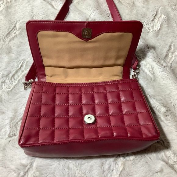liz claiborne quilted red leather purse - Picture 5 of 12